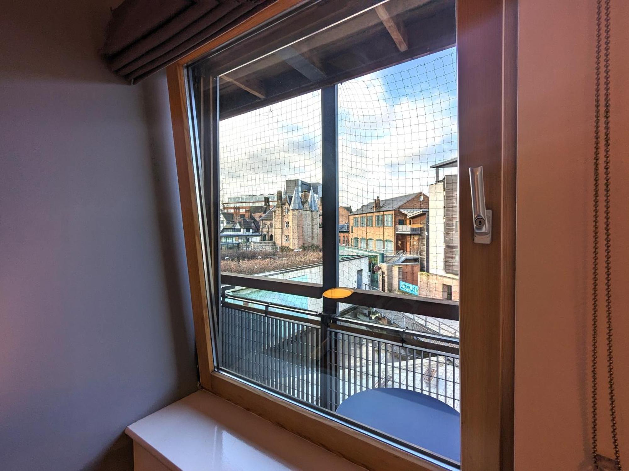 Stunning Modern Coventry City Centre Apartment Eksteriør bilde