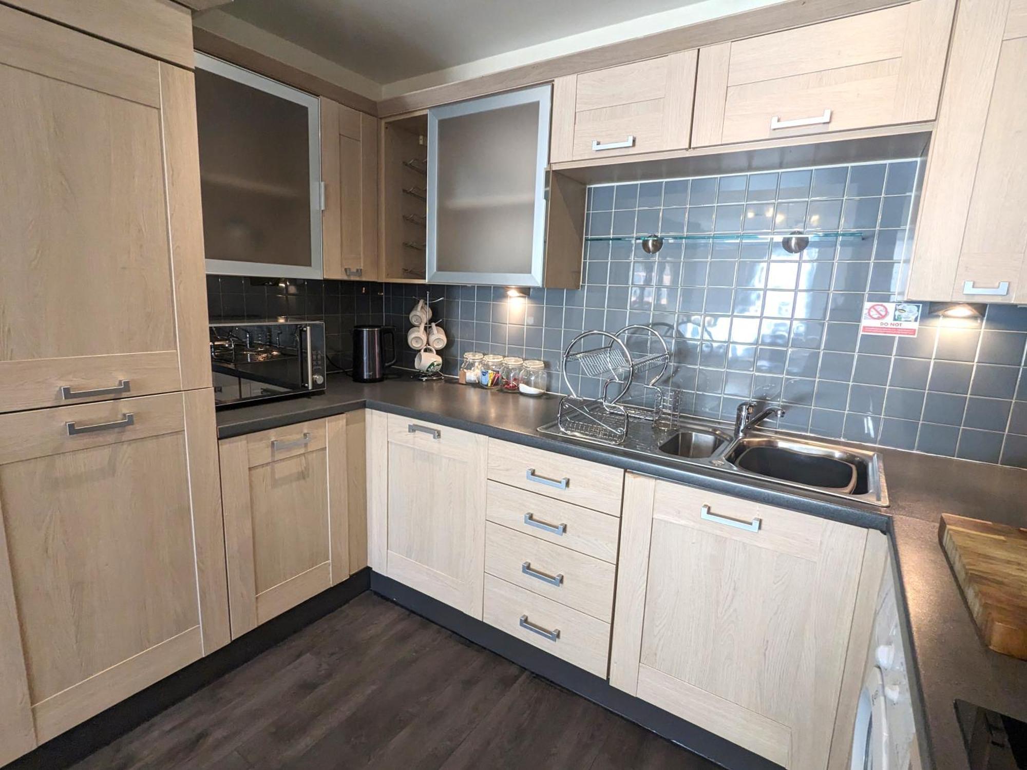 Stunning Modern Coventry City Centre Apartment Eksteriør bilde